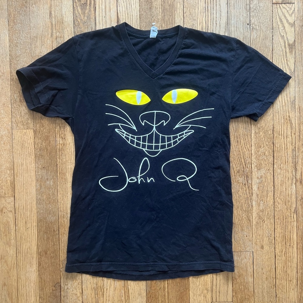 John Q Cheshire Cat Graphic V-Neck